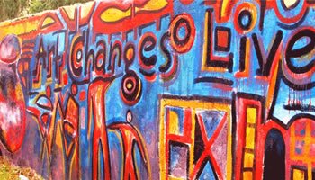 BlancaPalacian's tweet photo. Use Art to Change Lives / L'art pour changer le monde @IvukaArtsKigali @CollinSekajugo 
https://t.co/VzdejdyV6A https://t.co/Y1YWYzal0x