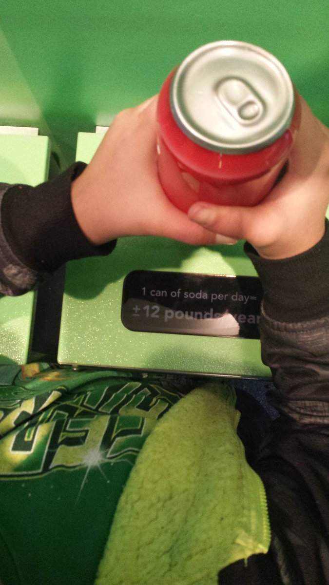 jmcdermitt1's tweet photo. 1 can soda per day = 12 lbs gained a year - learning at MSI #makegoodfood choices @Redskin_Heck #goskins https://t.co/Vv380g9tTb