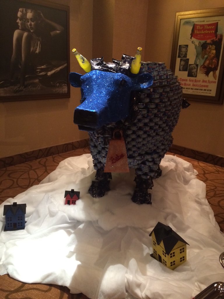 HollywoodBangor's tweet image. Come take your pic with our #BabetheBlueOx made of 1,400 tuna cans! Supporting the @UnitedWayEM #PantryProject