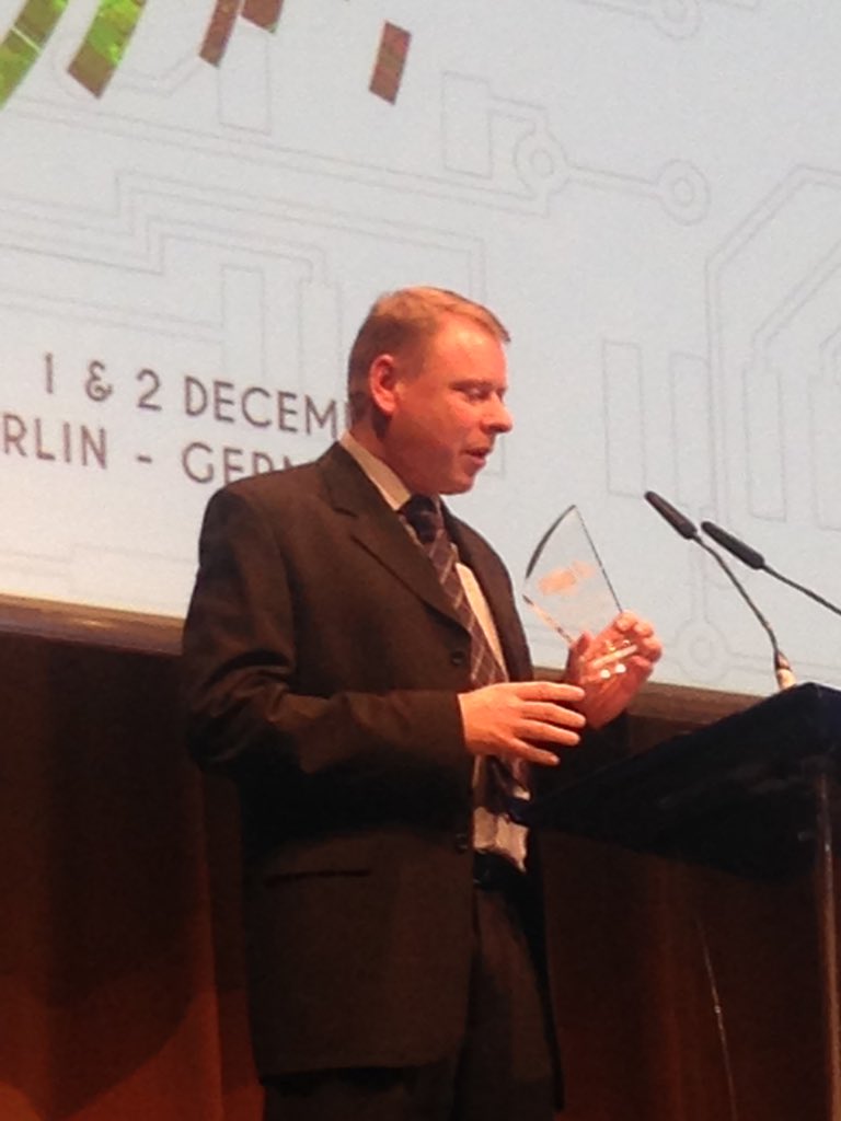 ENForum16's tweet photo. FP7 2015 innovation award's winner is SOI-HITS! #ENF2015 #nanoelectronics https://t.co/vuDXjK3J9j