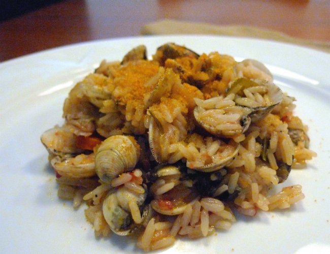 Arroz com vôngoles e bottarga, para dias especiais, mas com receita bem fácil, vem ver goo.gl/Ro4JqS