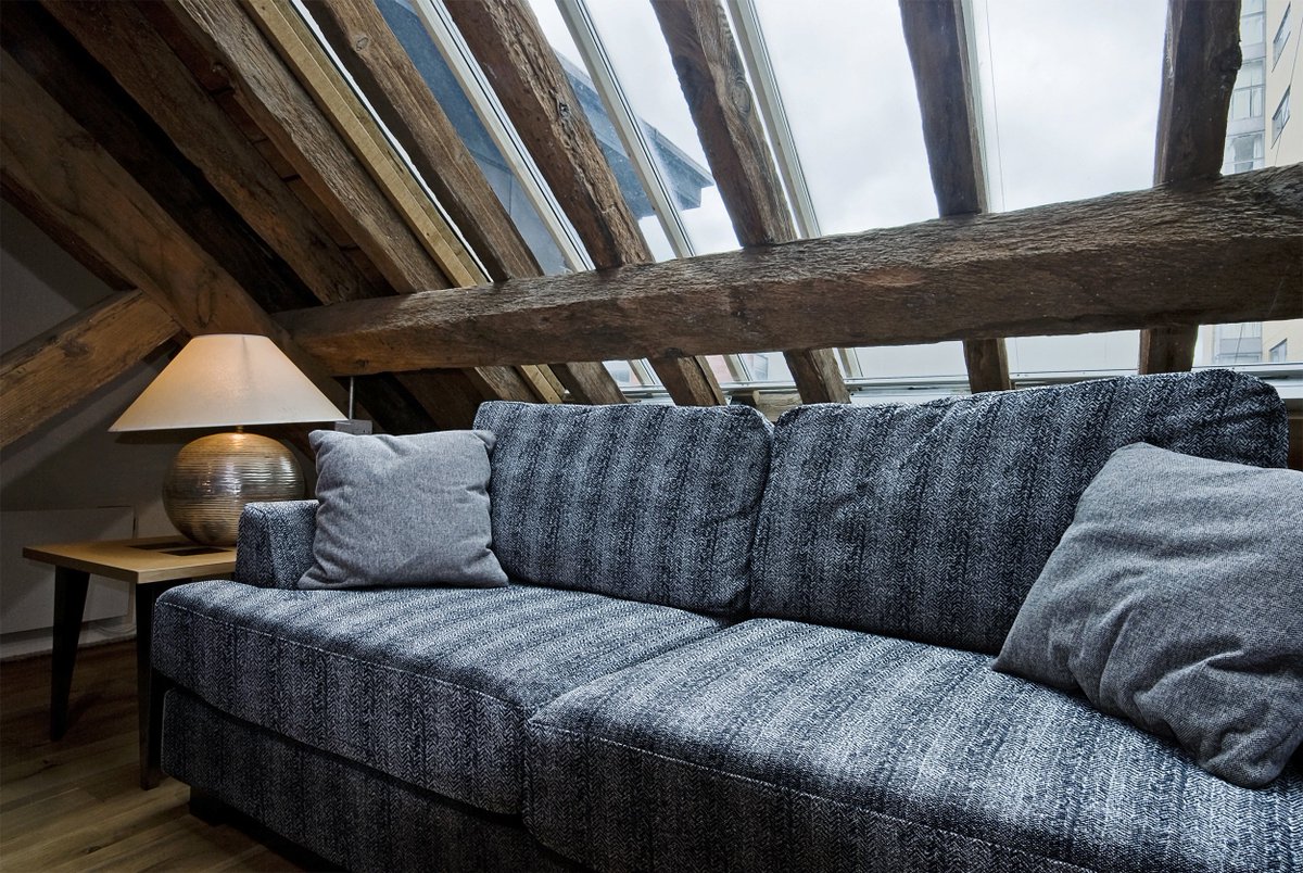 cassarofabrics's tweet photo. The strong, silent type *Fiordo* https://t.co/SlML2iRvP0 Viscous/cotton velvet #loftliving #loftdesign https://t.co/F720bryoi9