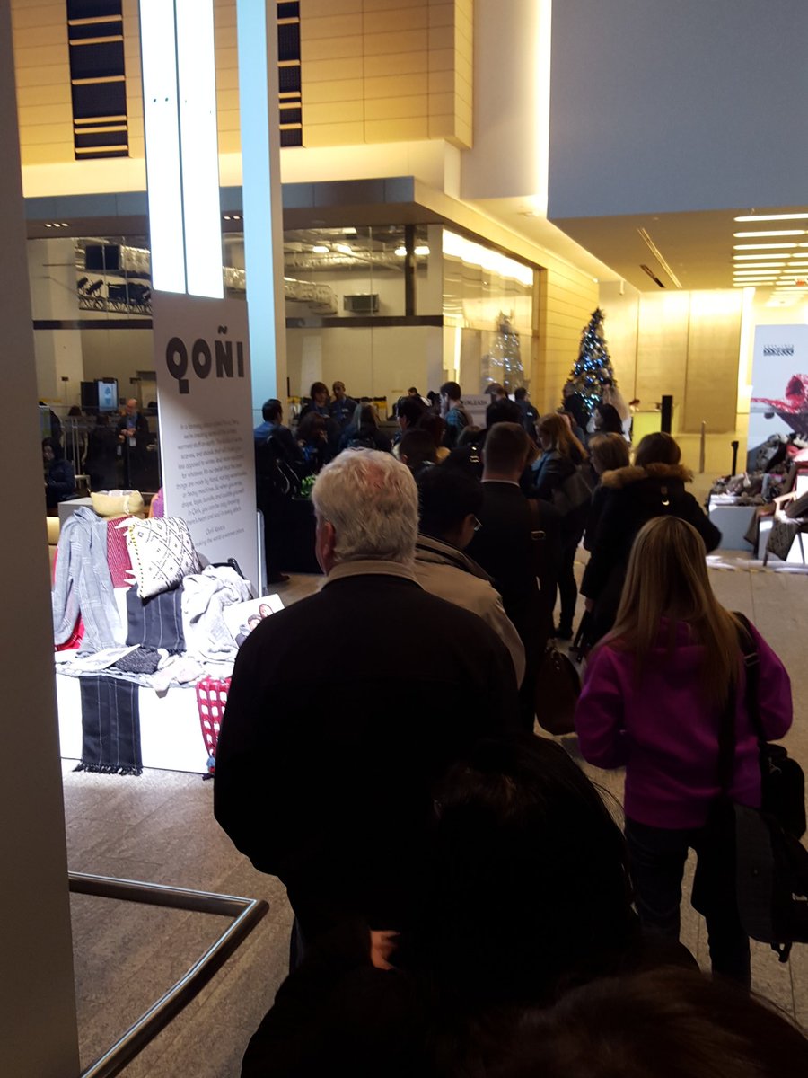 thehaynzel's tweet photo. I see some people that are ready to put there brains to work #lofthack https://t.co/ZVAJjAbN5E