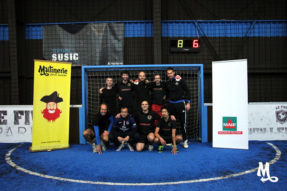 lawomatic's tweet photo. L'équipe du Lawomatic lors de la dernière #StartupFootballClash.
Merci @MutinerieCrew  pour l'organisation !! https://t.co/SgXS4eTSfs