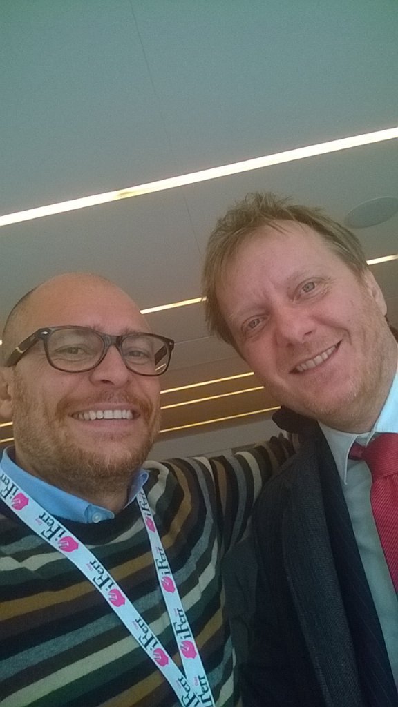 Sacarunz's tweet photo. Grande incontro con un grande della radio @alinomilan al #iFerrDay @Radio24_news https://t.co/MeNrlpkm2Y