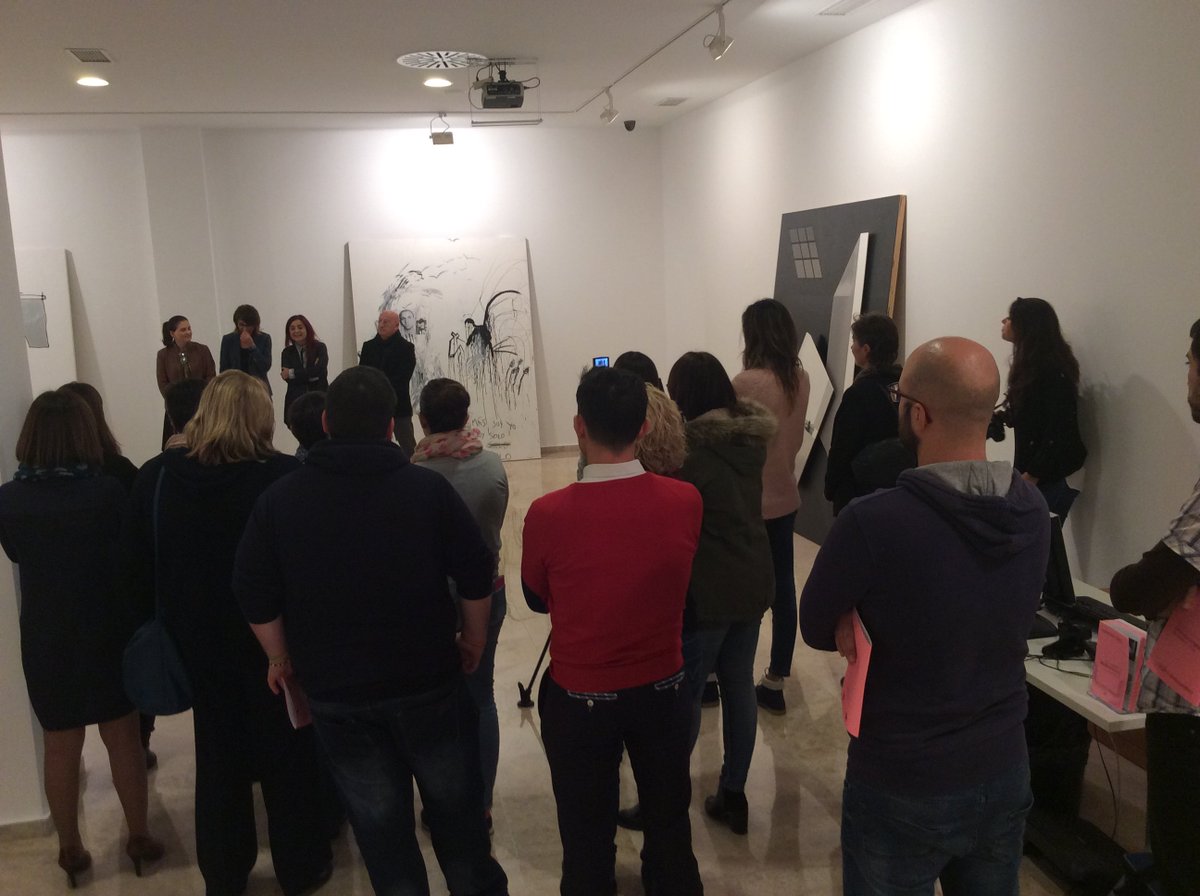 UniversidadMH's tweet photo. Inauguración en la #UMH de la muestra “En el nombre de Miguel Hernández”. https://t.co/bZ3QVyGkIT https://t.co/m3YMIgXTot
