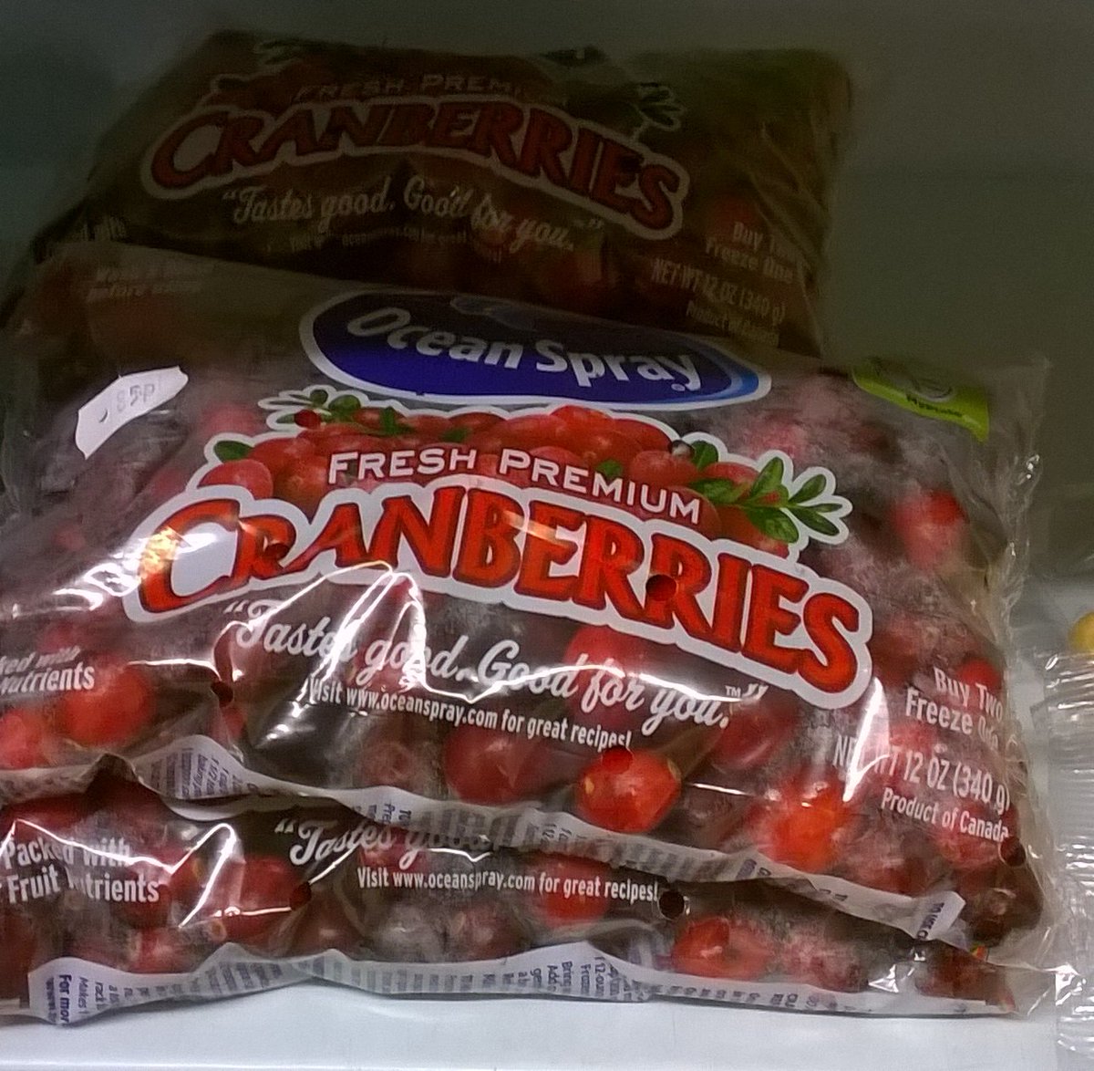 CornersNursery's tweet image. Christmas Day is looming!  We've cranberries (buy to freeze) or sauce, Goose Fat, Quails eggs, pates &amp;amp; mincemeat.