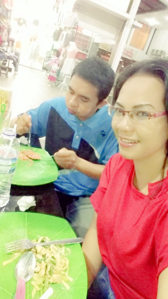 RahmatNoyo1's tweet photo. Momen #cafe88 https://t.co/Cp9ECyskOw