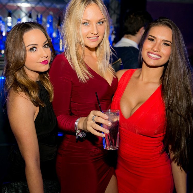 55Clubldn's tweet photo. Photo's from the wee are now online at https://t.co/xvtmfFeV8w check them out! https://t.co/JOCwWZO81j