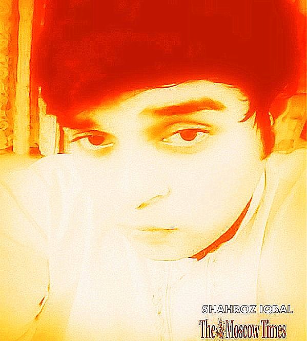rumaisakhalidK's tweet photo. So many prety Boys in Pakistan like this Boy #Shahroziqbal #LoveofMylife💝💜 #Bangladesh Loves You 💋 https://t.co/9nQYx3xv1g