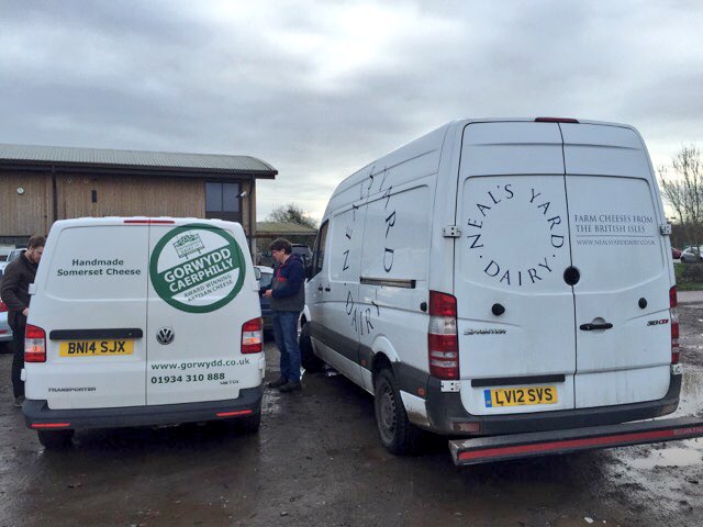 trethowanbros's tweet photo. Nice to have Jamie &amp; Andrew from @NealsYardDairy visiting today! https://t.co/DNjnzFhrdX