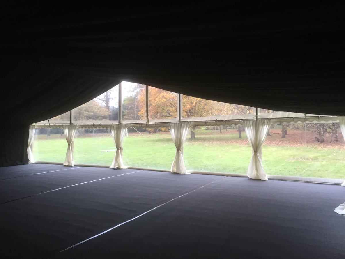 meadowmarquees's tweet photo. 15m clear triangle now available. #wedding #Christmas #christmasparty https://t.co/oKwKOPHXHf