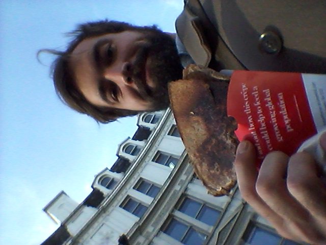 MajComTomW's tweet photo. @TheEconomist thanks 4 my free lunch.This would have been actually tasty with dijon mustard or s'n'p #pushitrealgood https://t.co/bBesjKzLDK