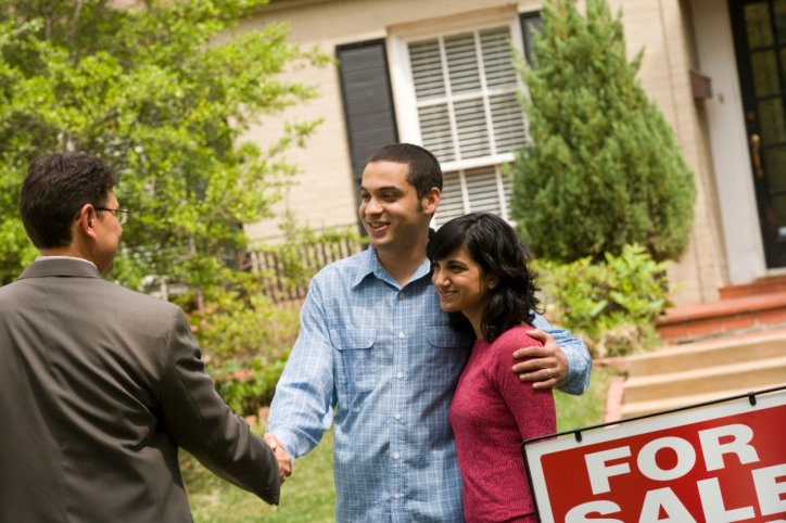 FORUMTalk's tweet photo. Closing Costs #FirstTimeHomebuyerTip https://t.co/rKDyGsneIy https://t.co/LJjIwzpjbE