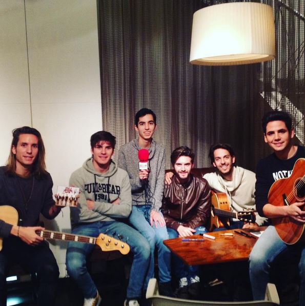 createastyle's tweet photo. Ya está aquí la entrevista con @dvicioficial! #CreateaStyleconDVICIO #DVICIO @SonyMusicSpain https://t.co/khrWSm2uDu https://t.co/DerOYEdBxc