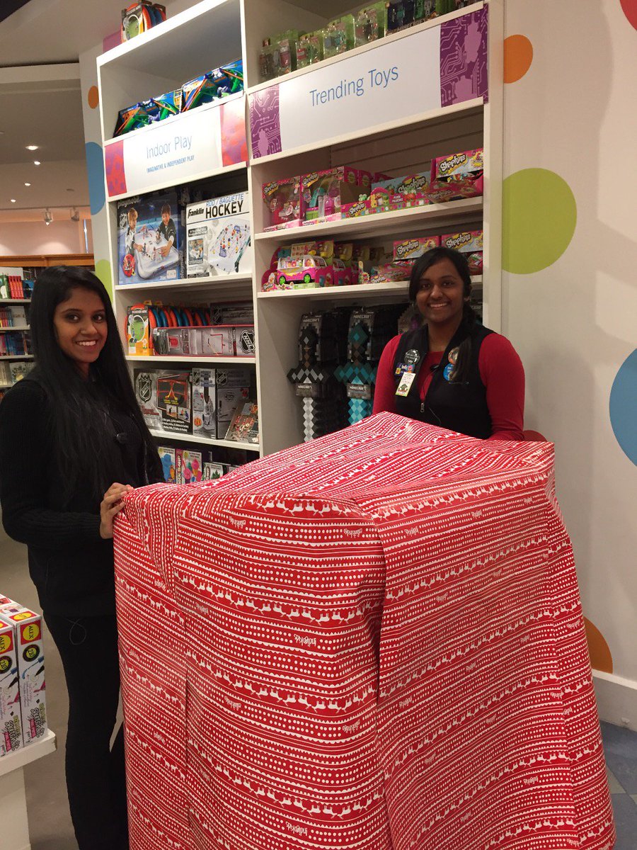 Getting ready for #GivingTuesdayCa all about #community time to share our #loveofreading #givingbackisawesome