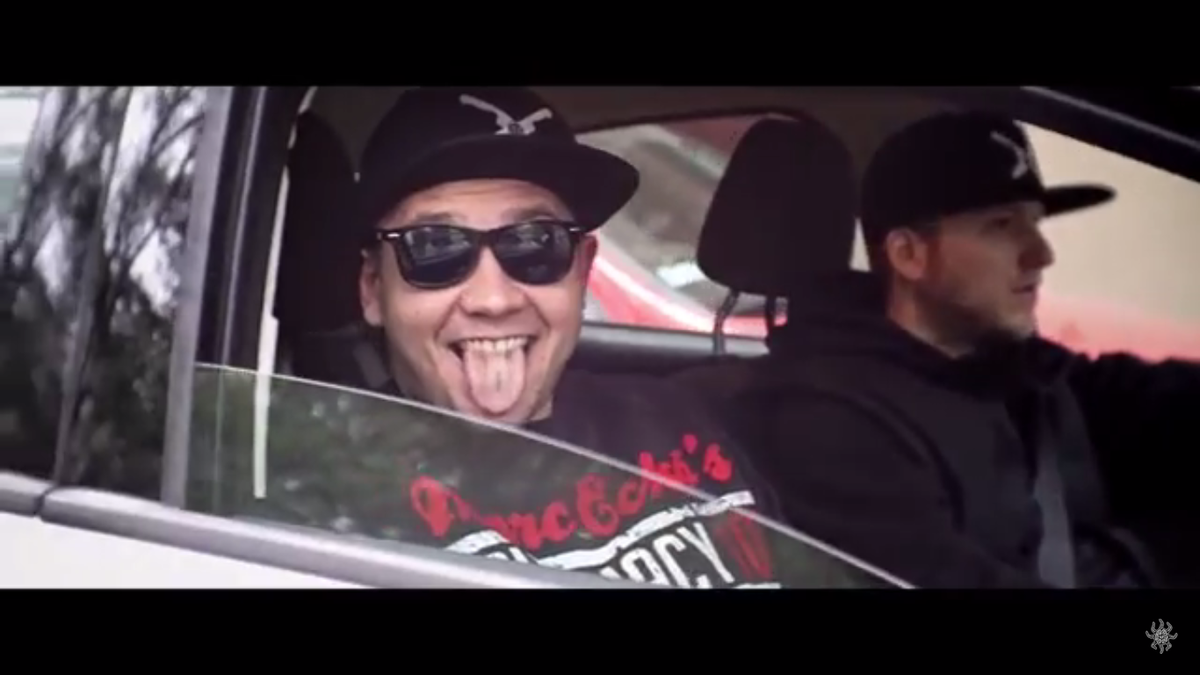 Preorder_pl's tweet photo. #Bazi x #TMKBeatz x #Dj #Noriz - Witamy Na Czarnym Świetle
> https://t.co/AbODF1NllE <
#BrainDeadFamilia https://t.co/EKhO62YU3O