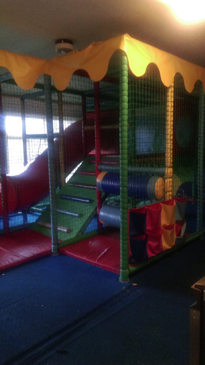 Please give me some lovin' #play <a href="/SpencerGraydon/">Spencer Graydon</a> <a href="/chrislewis6/">Chris Lewis</a> <a href="/mrsjosephno1/">lisa Nugent</a> #sidcup