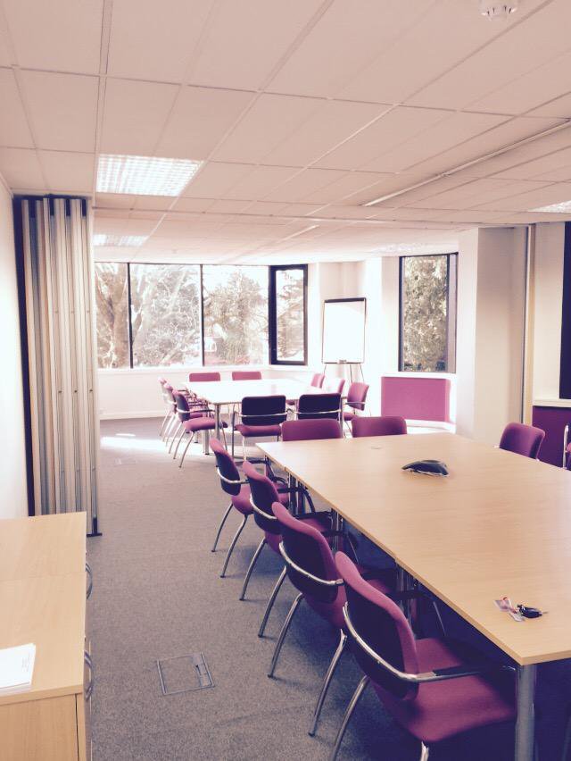 MeadowsAran's tweet photo. Snag free installation and sign off
  #movablewalls #operablewalls #officefitout #acousticwalls https://t.co/tI04BuxBRO