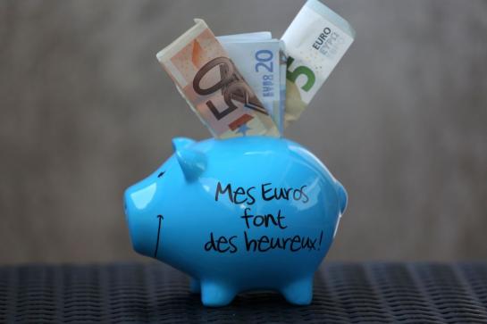 toparticlesapp's tweet photo. #9 - La prime de Noël versée à partir du 16 décembre https://t.co/QShYo1dczE via @LeParisien_Eco https://t.co/a7lnt39FJQ