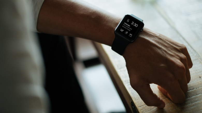 G2G3Digital's tweet photo. "What's the Deal with Wearables?" - Read more at: https://t.co/IK18pYdFRU #wearables https://t.co/ZHzlUayYZ2