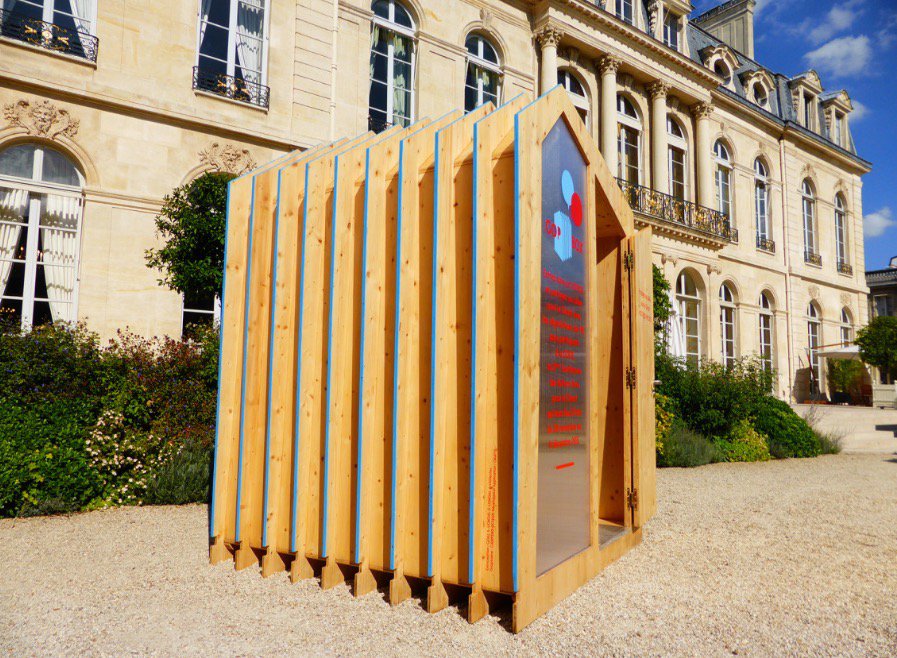 MarceLopez_MX's tweet photo. @COP21 share your thoughts a and ideas to stop climate change at #CopBox https://t.co/RCrJkoKXbf