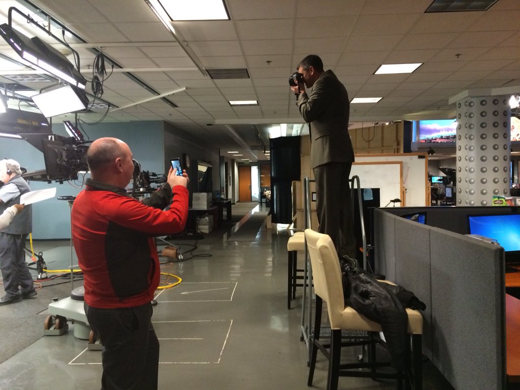 nancymelear's tweet image. @chrisfalin taking a picture of @TGDaybreak - taking a picture of @KimCPosey @ch2daybreak