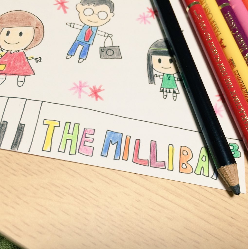 TheMillibar3's tweet photo. 今日も夜な夜な作業〜🌛

早く皆様に届けたいのです📦

CD10枚とか注文。。涙
めーっちゃうれしよ。

㍊ホームページです。
https://t.co/bo2hSIRTKN

 #ミリバール3 #2ndアルバム #発売しました https://t.co/I9nWcKM6cR