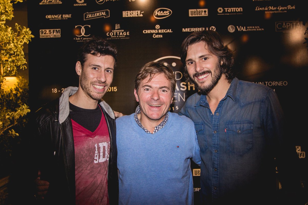 Quatromanos_uy's tweet photo. Chivas Regal Extra acompañó la 6° edición del #mvdsquashopen @MvdOpen @ChivasRegalUy https://t.co/UXvAHA00rF https://t.co/t3eyzj1j2T