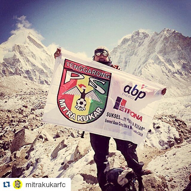 MitraMania's tweet photo. Sukses Mitra Kukar From Gunung Tertinggi di dunia "Mount Everest" Nepal-Tibet, Thiongkok *Salim Om 👏 https://t.co/vMD6mYxYgx
