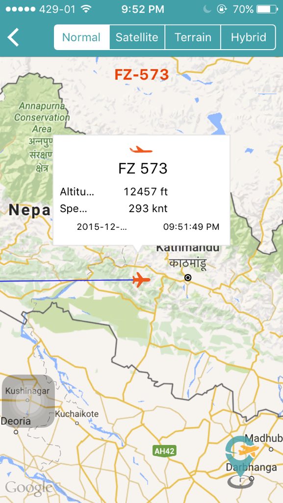 flightstatsnp's tweet photo. Flydubai's flight about to land in #kathmandu #Nepal @flightstatsnp https://t.co/I8DjvRQKZ2