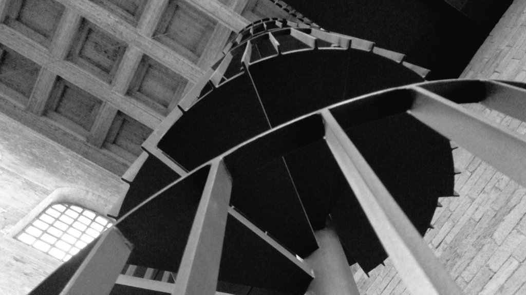 heikeontour's tweet photo. Perspektive

#kirche #wendeltreppe #church #trier #stairs #up #hinauf #2015 #autumn https://t.co/sSFbFH30mW