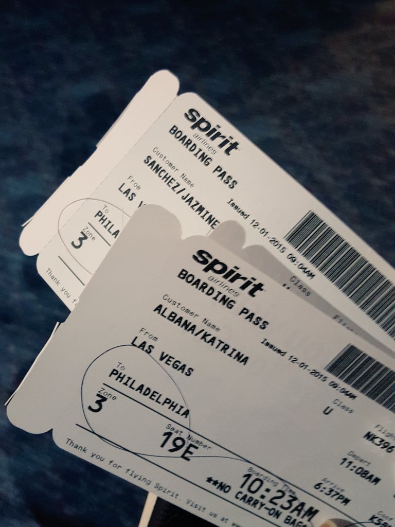 kaaatsby's tweet photo. Avoided the @SpiritAirlines fees. #winning #offtophilly https://t.co/J3ac6AfCca