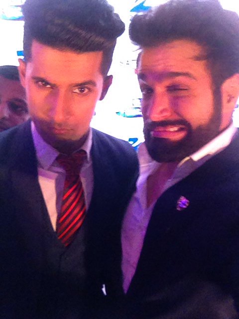 Embedded image permalink