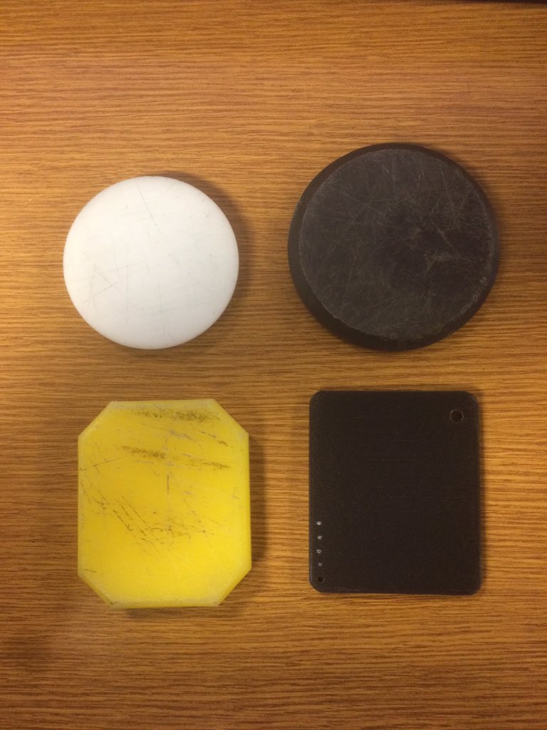 DKriesant16's tweet photo. Our version 1 puck size and shape. With @loadedboards and #ojoom pucks. #slidegloves #3dprint #longboard https://t.co/etX7NWbBEF