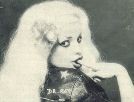 Robogiggles's tweet photo. #NinaHagen #MotherOfPunk #DrRat ! https://t.co/0UJA2CW4vo