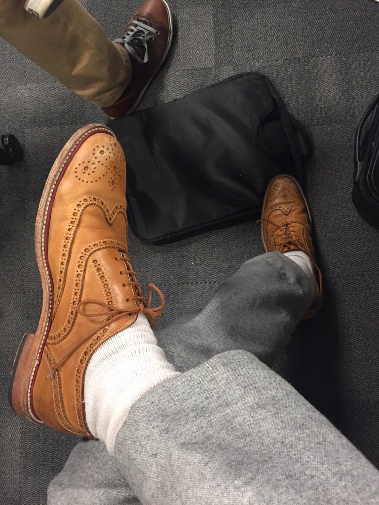 MWHKalis's tweet photo. Some great debates at work today. Particularly: Are white socks acceptable with officewear? https://t.co/KevUBEzAsW