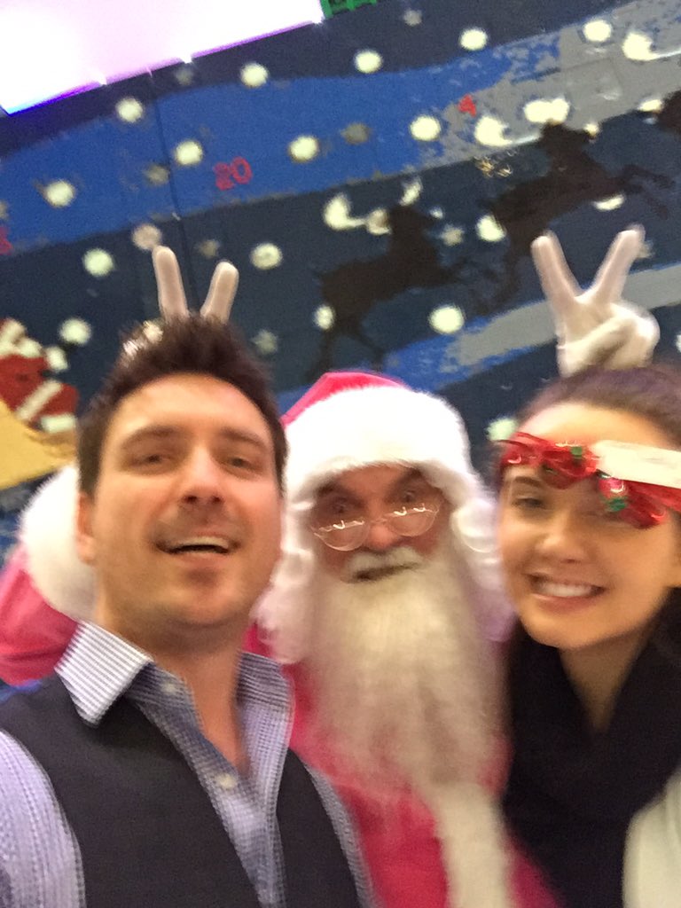 OnAirDingo's tweet photo. We're here @glasgowshopping for the launch of the @LEGO_Group Advent Calendar!!! 🎅🏼 #PeopleMakeGlasgow https://t.co/LJjRXr0VjH
