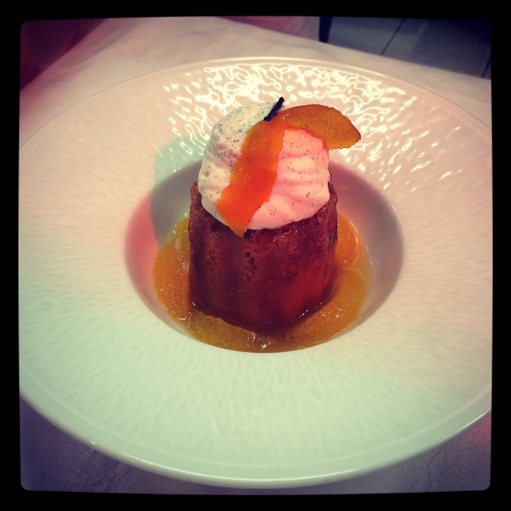 SupremeLyon's tweet photo. Nouveau à découvrir au @le_supreme_lyon le Baba....et ajouter le Rhum de votre choix pour plus de gourmandise https://t.co/uzWEu09sso