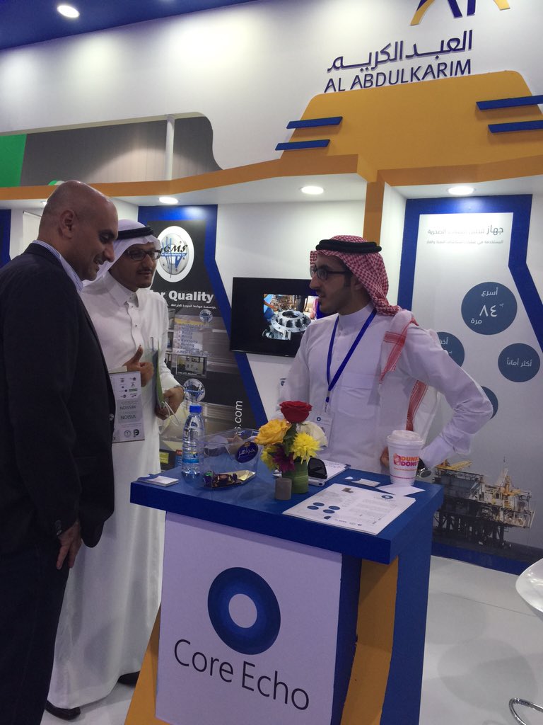 و شركة @coreEcho يعرضون فكرة دراسة العينات الصخرية في #معرض_شباب_وشابات_اعمال_الشرقيه في <a href="/DhahranExpo/">Dhahran Expo | معارض الظهران</a>