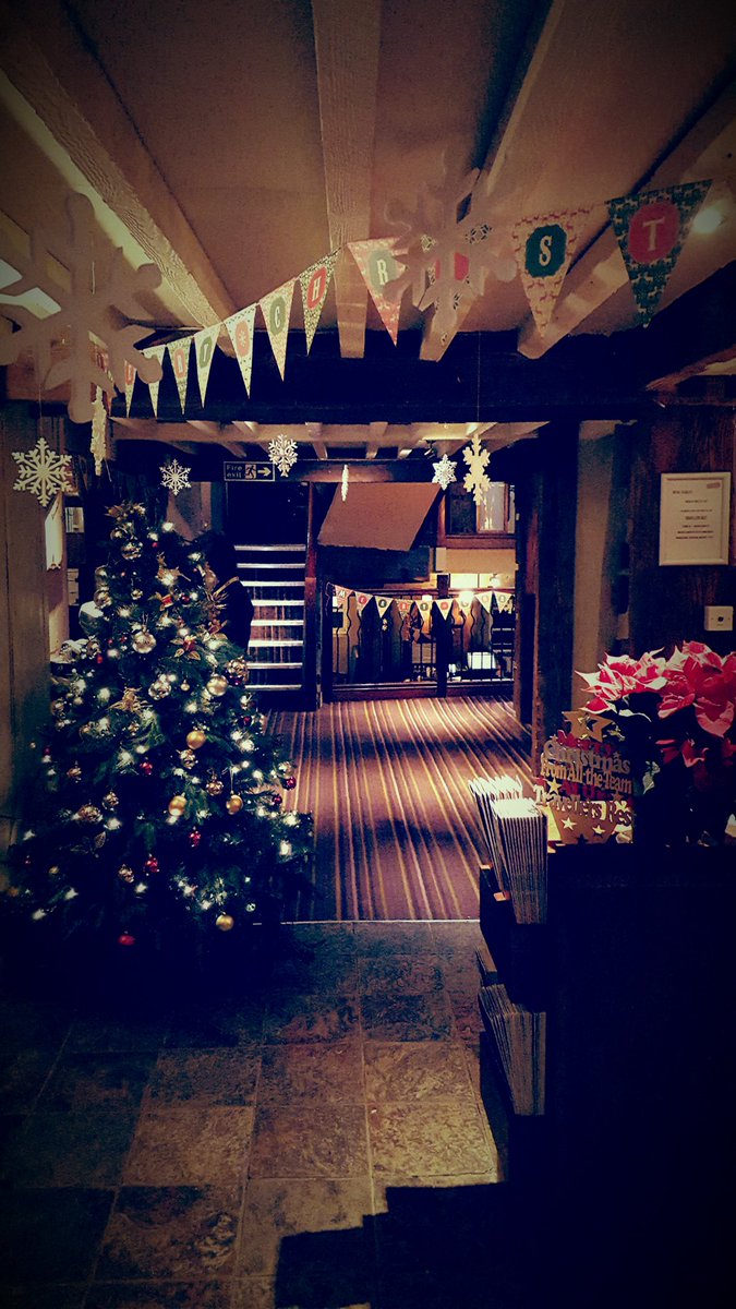 Feeling cosy at The Travellers Rest #Christmas