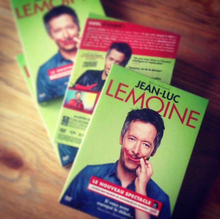 TBT9_W9's tweet photo. On offre le DVD de @JeanLucLemoine aux 50 premiers twittos qui tweetent avec #SpectacleJeanLuc #TPMP https://t.co/SyrD0eSjnq