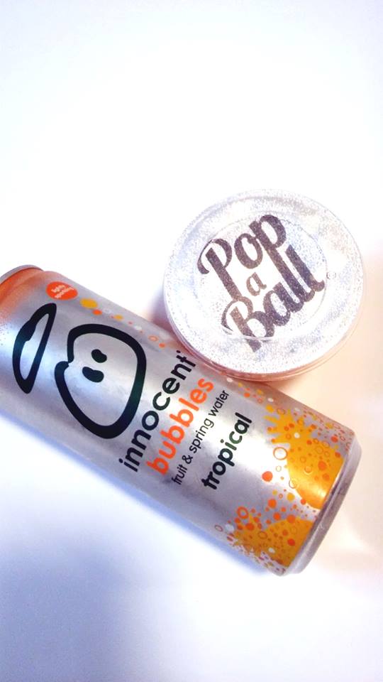 Popaball's tweet photo. Tropical @innocent bubbles & Peach Bursting Bubbles. Tasty #nonalcoholic #bubblesandbubbles! https://t.co/rk9Dkv0e5U https://t.co/UcI9wCNtOR