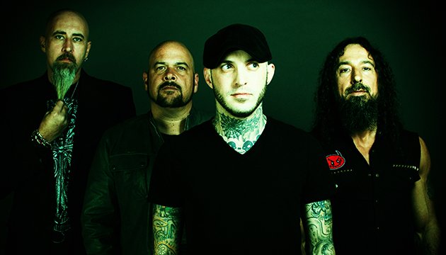 Revolvermag's tweet image. Full Devil Jacket Premiere New Music Video, “Killers” bit.ly/1HDXvNd @fulldeviljacket