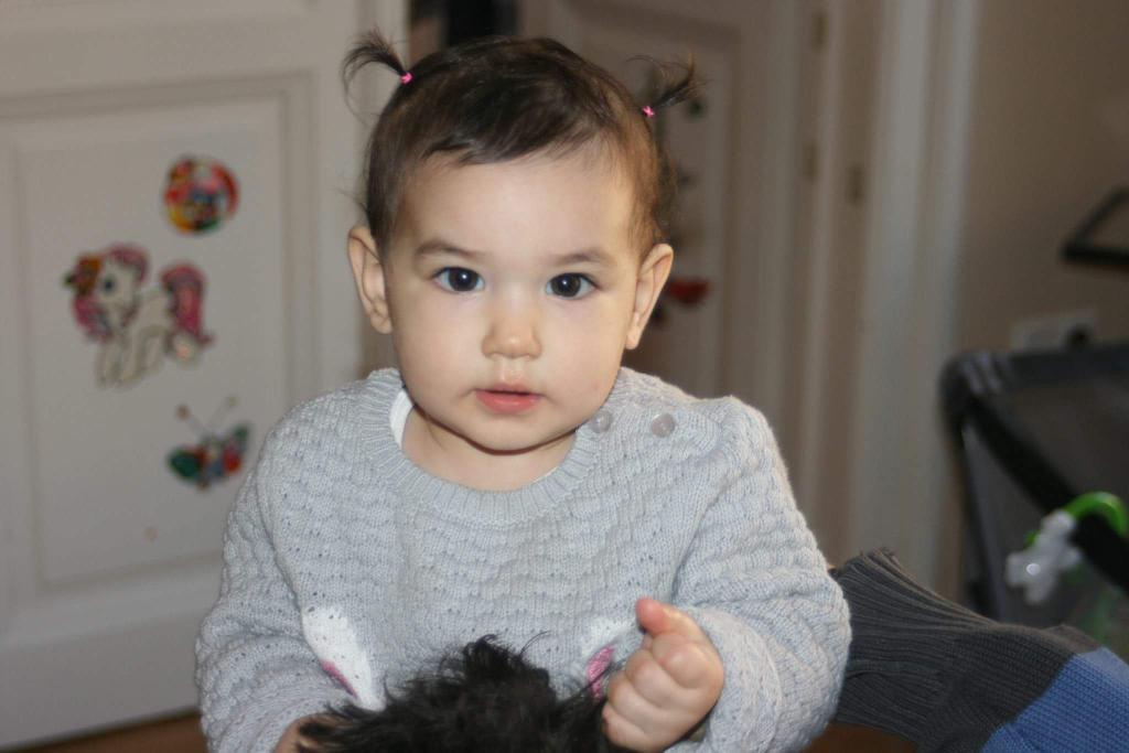 burakozan's tweet image. Almost 11 months old Mila 😍 #FirstNiece