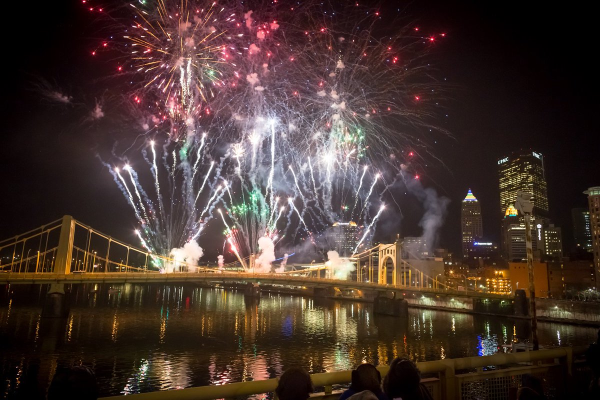 DowntownPitt's tweet photo. Don't miss these photos from #LightUpNight, and share yours with us using #LUN2015! https://t.co/ggkIFp1sRk https://t.co/UqH8pteVgA