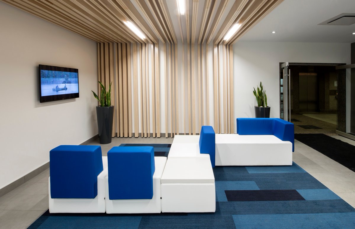 COMIncMN's tweet photo. #collaborative furniture at its finest with #Artopex! #design #collaborativeworkplace https://t.co/rG1IhNU1zB