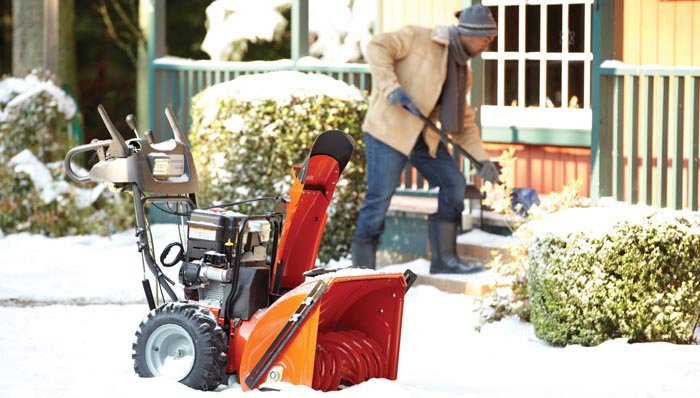 ToughTested's tweet image. Keep your snow blower #madetogotowork with these tips from @Lowes:
ow.ly/Vk06V #staytough