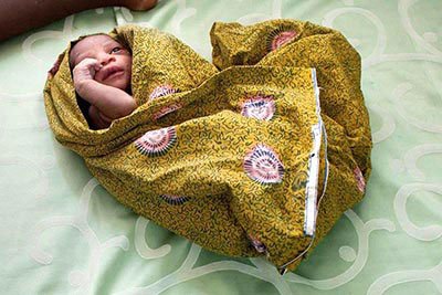 Im 1zu1-Adventkalender 2015 auf 1zu1.at gibt es schon heute ein neugeborenes Baby.