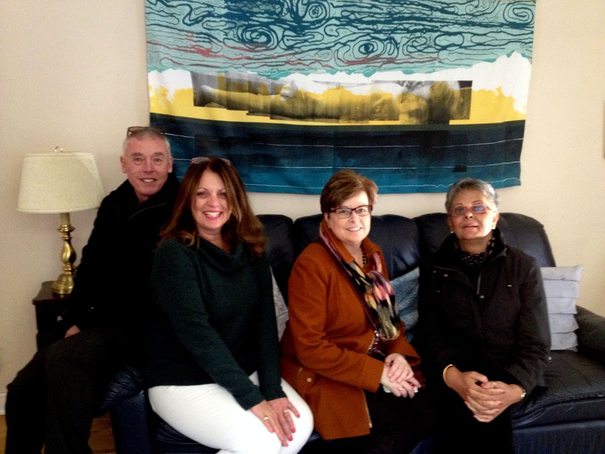 RedDoorRealty's tweet photo. RDR Realtors enjoying a splendid #AgentOpenHouse in Wedgewood Park.
More info on this home: https://t.co/Q77vuotjPd https://t.co/zgBOXz8lGT